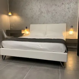 Hotel apartamentowy Bossi
