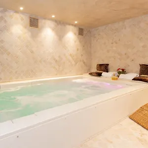 Hotel Adler Cavalieri Hotel-private & Gym ****