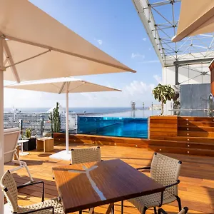 Hotel Romeo *****